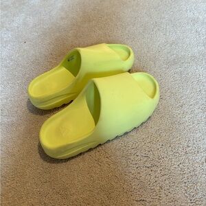 Yeezy slide